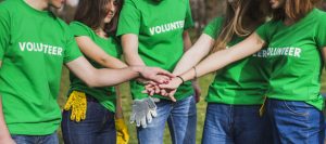 environment-volunteer-concept-with-group-persons